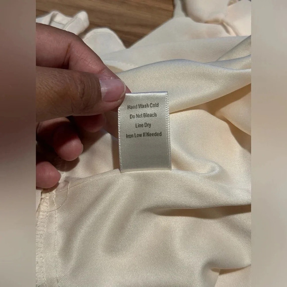 Altar’d State Embroidered Mini Dress Size Medium - Picture 6 of 8